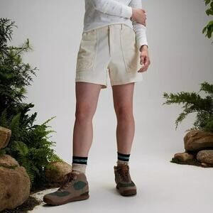 Alpine Design Women's Mixed Fabric Short Off White Size 4 NWT